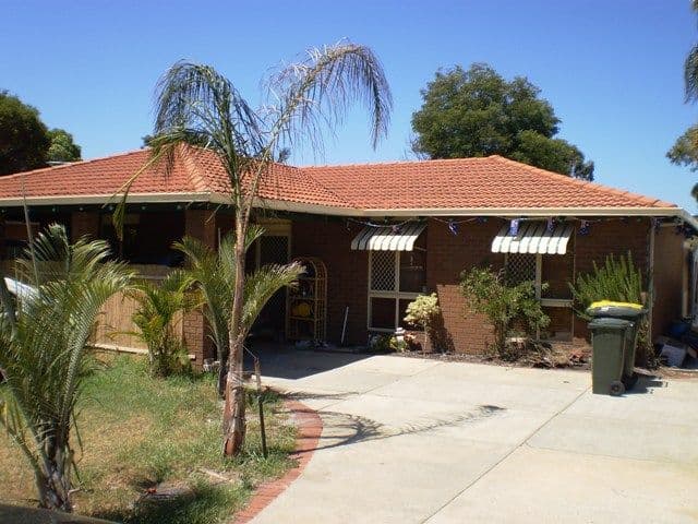 4  Colonial Drive, BIBRA LAKE WA 6163, Bibra Lake - Image 1