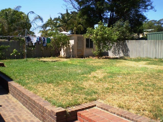 4  Colonial Drive, BIBRA LAKE WA 6163, Bibra Lake - Thumbnail 6