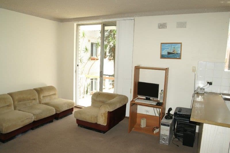 31 Quirk Road, MANLY VALE NSW 2093, Manly Vale - Thumbnail 2