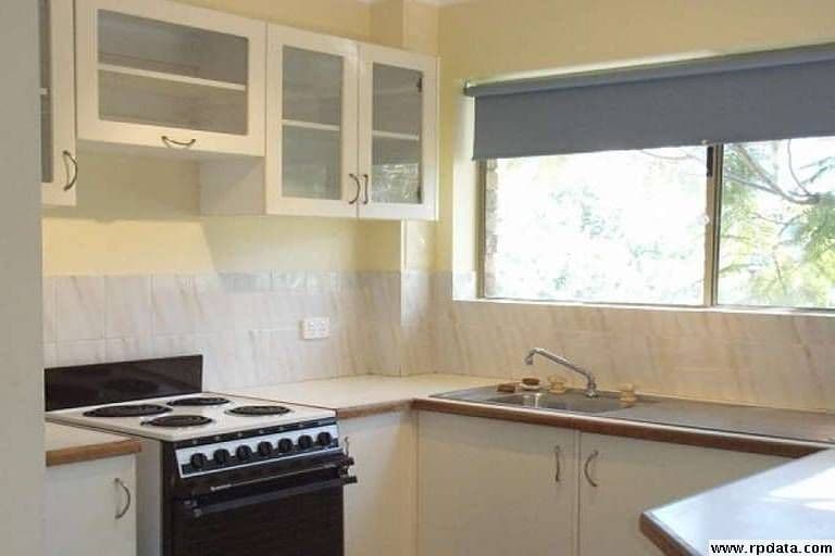 144 Marine Parade, SOUTHPORT QLD 4215, Southport - Thumbnail 3