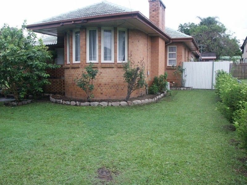 686 South Pine Road, EVERTON PARK QLD 4053, Everton Park - Thumbnail 2