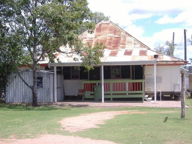 LAIDLEY HEIGHTS QLD 4341, Laidley Heights - Image 1