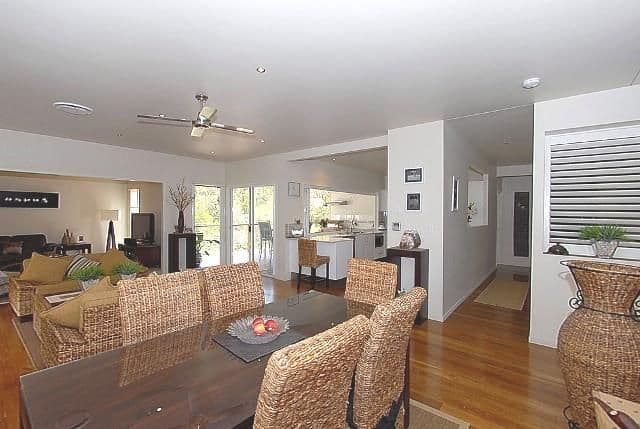 6 Mornington Court, LITTLE MOUNTAIN QLD 4551, Little Mountain - Thumbnail 5