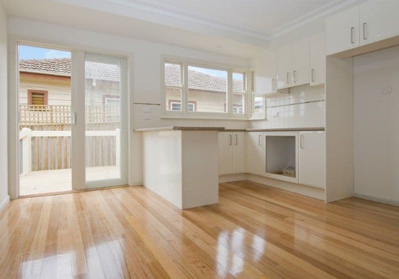 16 Morwell Avenue, WATSONIA VIC 3087, Watsonia - Thumbnail 2