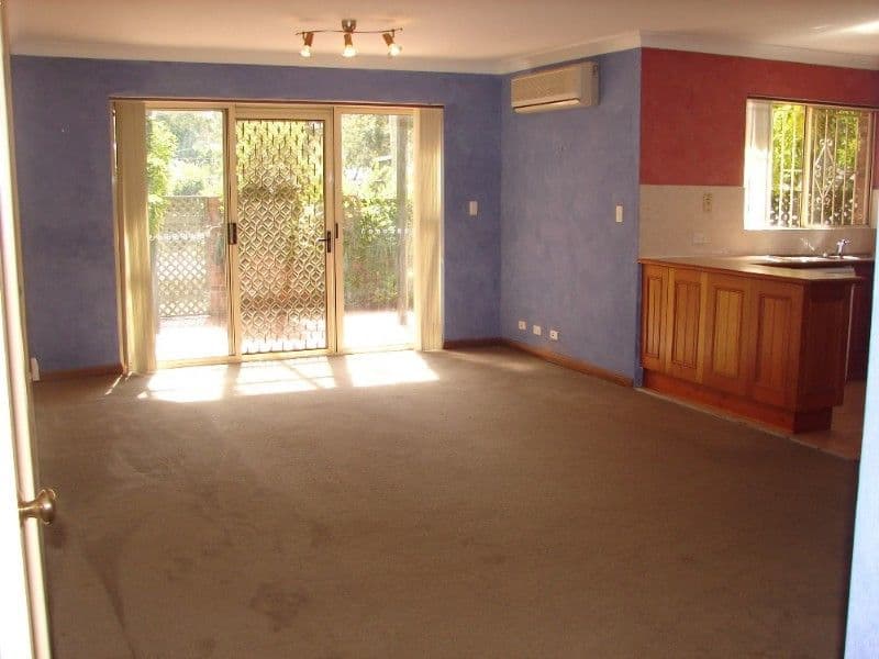 27 Glencoe Street, SUTHERLAND NSW 2232, Sutherland - Thumbnail 3