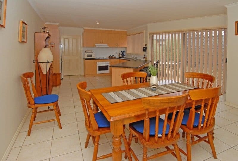 25 Marylou Court, DELAHEY VIC 3037, Delahey - Thumbnail 3
