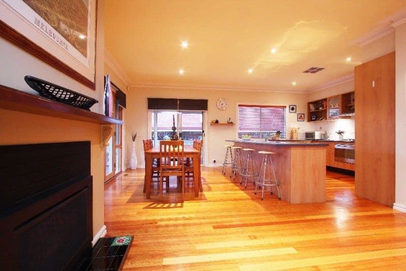 30 Snake Gully Drive, BUNDOORA VIC 3083, Bundoora - Thumbnail 4