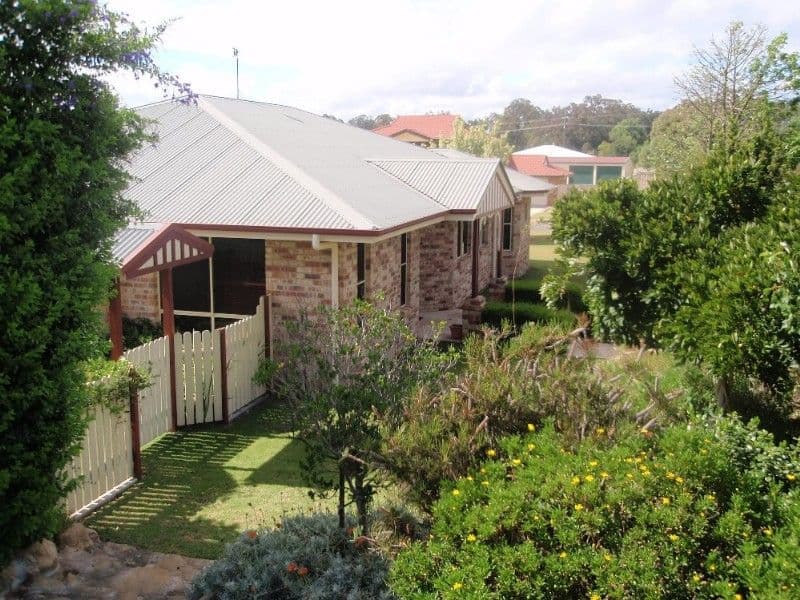 5 Rebecca Court, WARWICK QLD 4370, Warwick - Thumbnail 2
