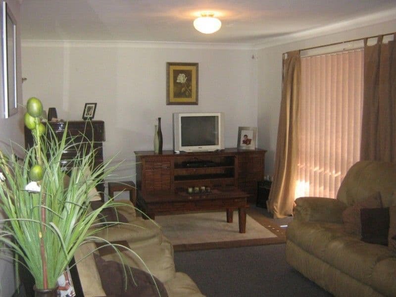38 Vintage Drive, THORNLANDS QLD 4164, Thornlands - Thumbnail 2