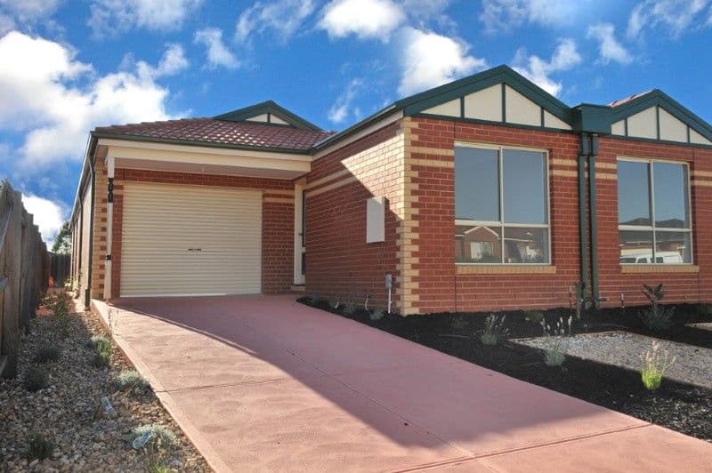 4 Marylou Court, DELAHEY VIC 3037, Delahey - Image 1