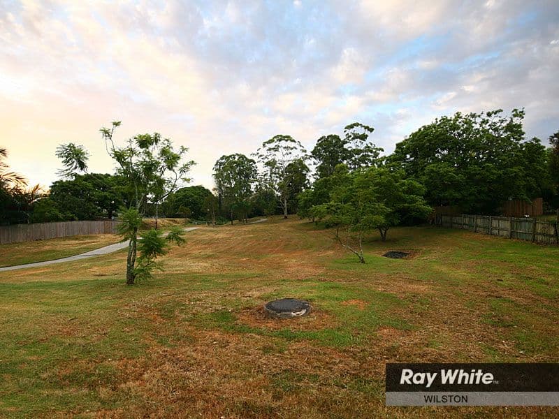 53 Sellheim Street, GRANGE QLD 4051, Grange - Thumbnail 7