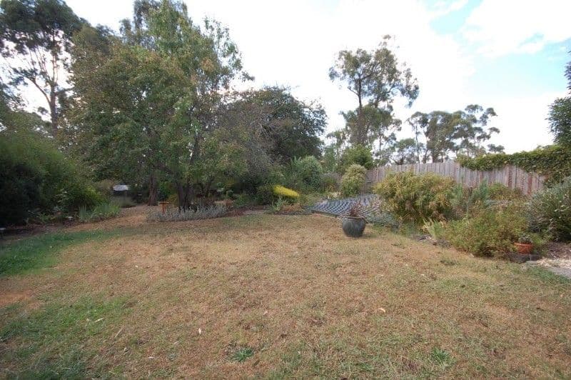 13 Dorothy Road, MOUNT EVELYN VIC 3796, Mount Evelyn - Thumbnail 7