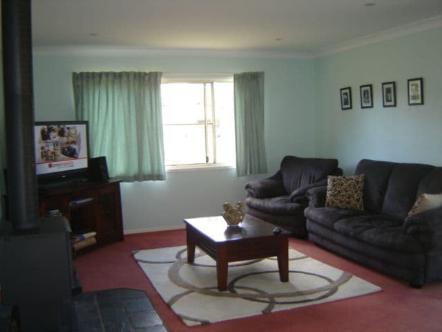 24 Manor Street, DRAYTON QLD 4350, Drayton - Thumbnail 4