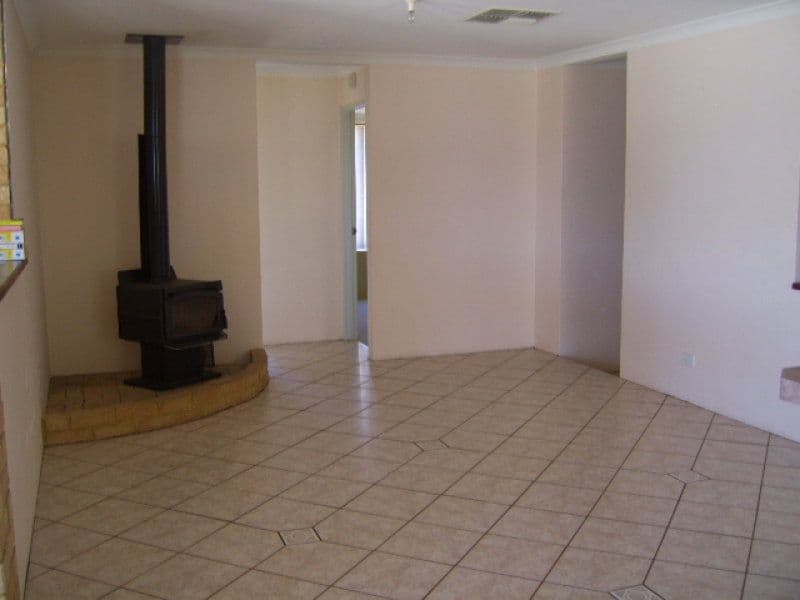 6 Dory Wy, WARNBRO WA 6169, Warnbro - Thumbnail 2