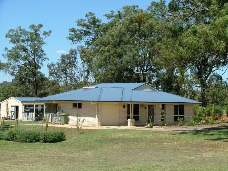 24 Eastside Road, CROWS NEST QLD 4355, Crows Nest - Image 1