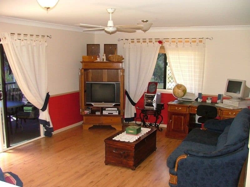 24 Eastside Road, CROWS NEST QLD 4355, Crows Nest - Thumbnail 2