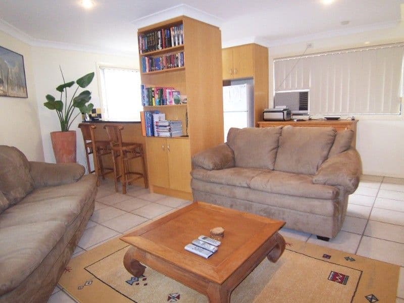 15 Nelson Street, COORPAROO QLD 4151, Coorparoo - Thumbnail 2