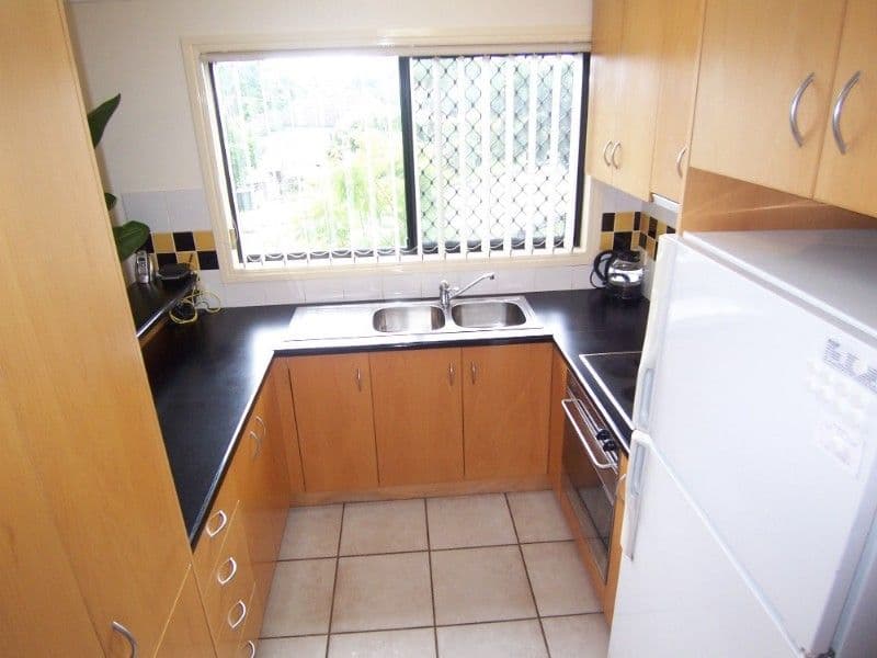 15 Nelson Street, COORPAROO QLD 4151, Coorparoo - Thumbnail 3