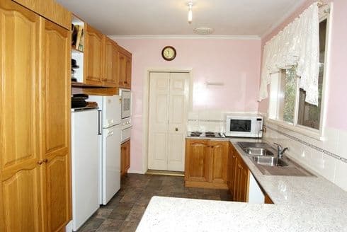 29 Thompson Street, WHITTINGTON VIC 3219, Whittington - Thumbnail 2