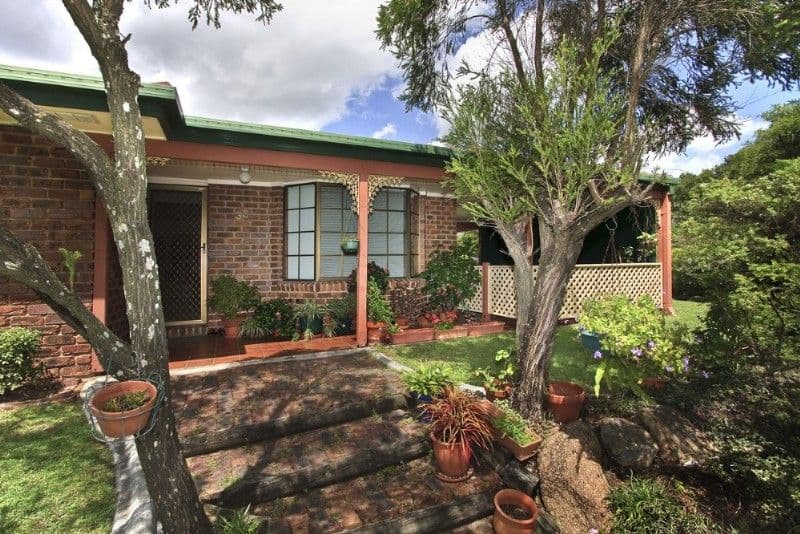 33 Wanata Street, SINNAMON PARK QLD 4073, Sinnamon Park - Thumbnail 2