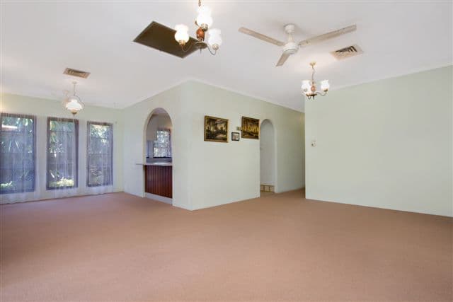24 Kurrajong Crescent, NIGHTCLIFF NT 0810, Nightcliff - Thumbnail 3