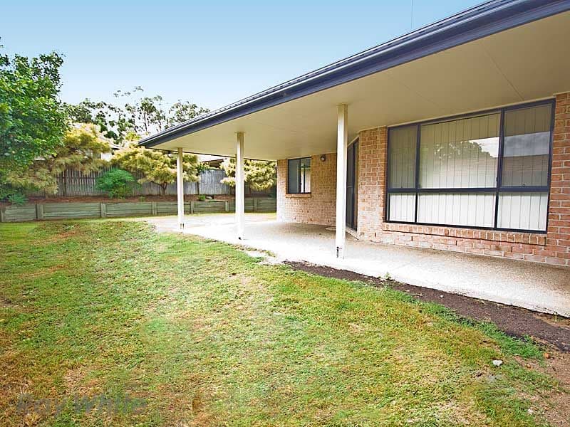 8 Tully Street, FOREST LAKE QLD 4078, Forest Lake - Thumbnail 2
