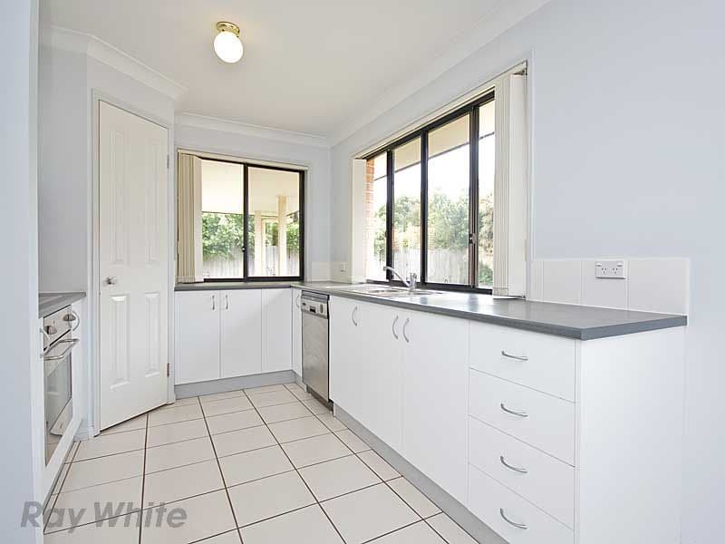 8 Tully Street, FOREST LAKE QLD 4078, Forest Lake - Thumbnail 5