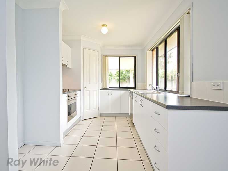 8 Tully Street, FOREST LAKE QLD 4078, Forest Lake - Thumbnail 6
