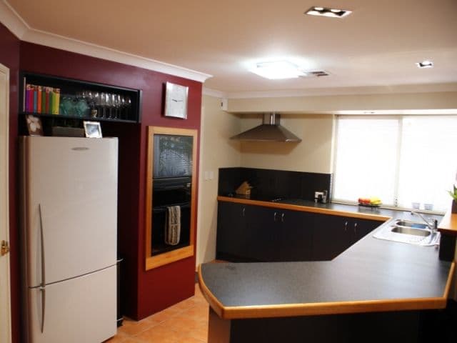 12 Burbank Street, CANNING VALE WA 6155, Canning Vale - Thumbnail 2