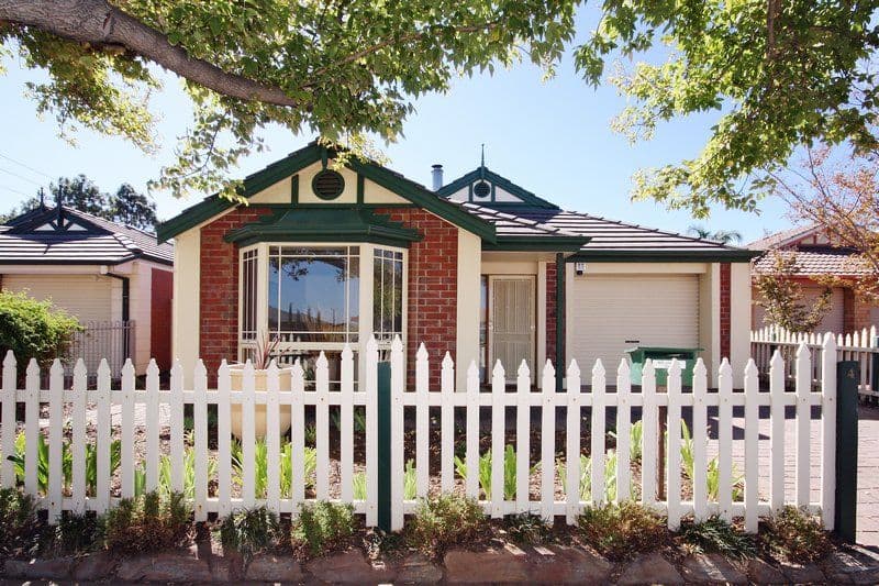 4 Lord Howe Avenue, OAKDEN SA 5086, Oakden - Image 1