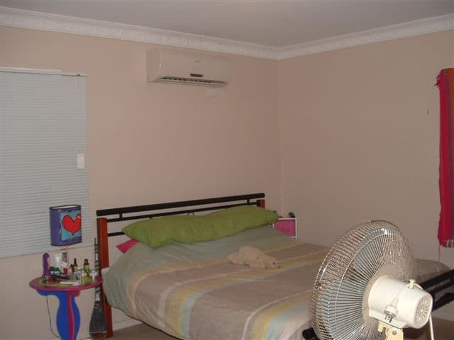 15 Swayne Street, CARINA HEIGHTS QLD 4152, Carina Heights - Thumbnail 6