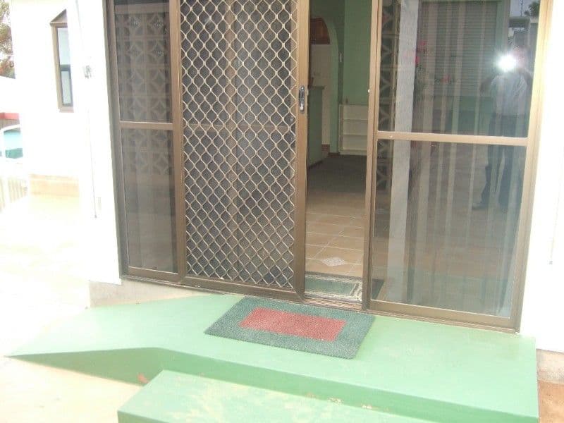574 Oneill Street, BROKEN HILL NSW 2880, Broken Hill - Thumbnail 3