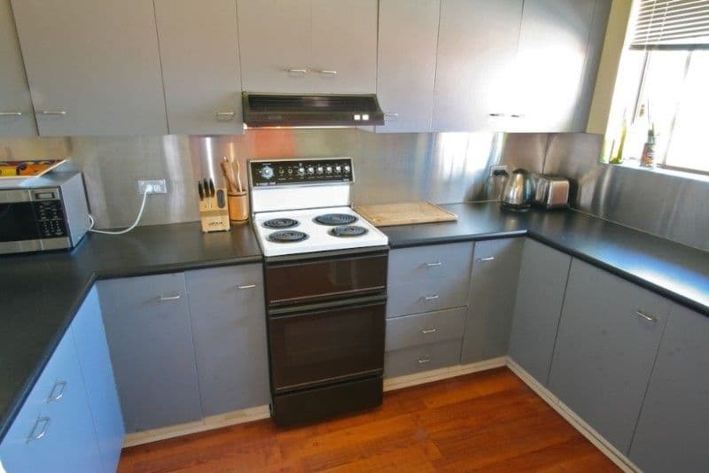 2 John Street, REDCLIFFE QLD 4020, Redcliffe - Thumbnail 3