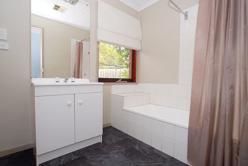 4 Caper Court, WERRIBEE VIC 3030, Werribee - Thumbnail 7