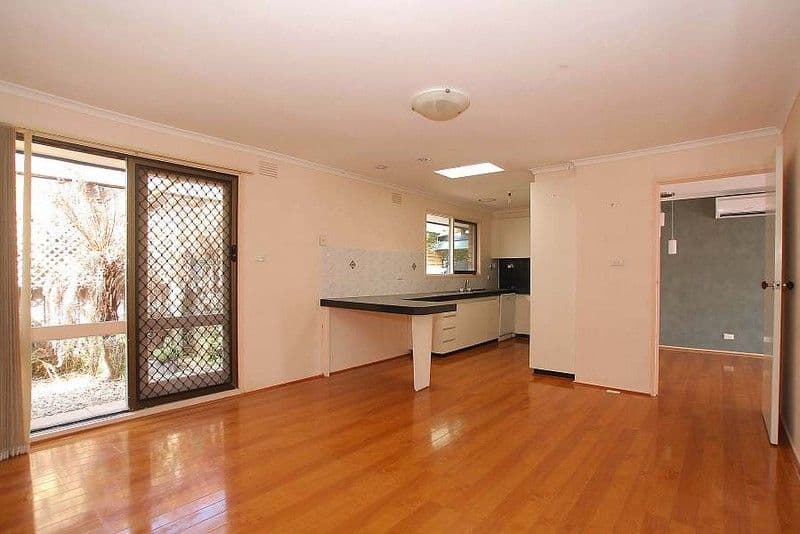 73 Mowbray Drive, WANTIRNA SOUTH VIC 3152, Wantirna South - Thumbnail 2