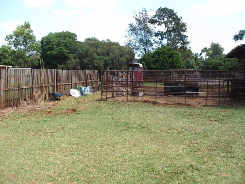 23 McDowall Street, NEWTOWN QLD 4350, Newtown - Thumbnail 3