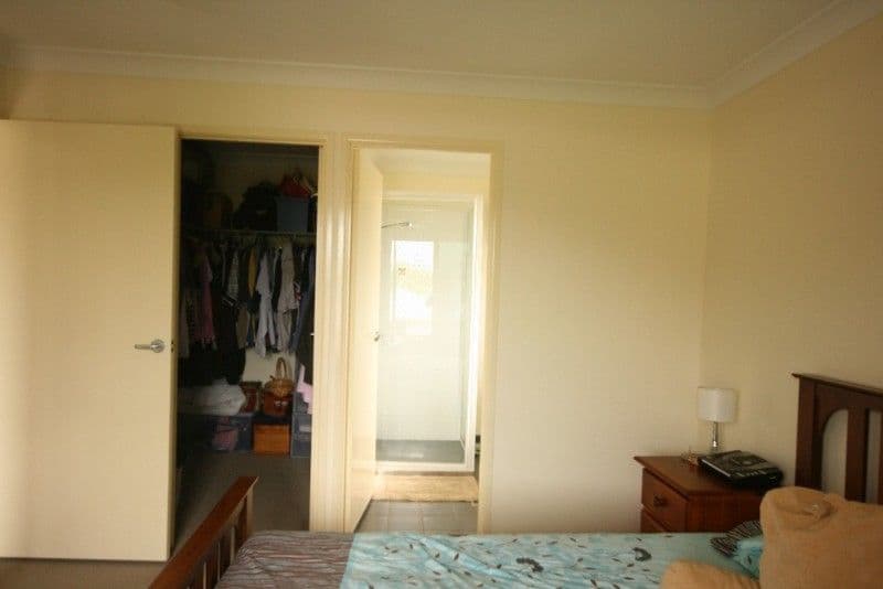 28 Jackson Street, SARINA QLD 4737, Sarina - Thumbnail 6