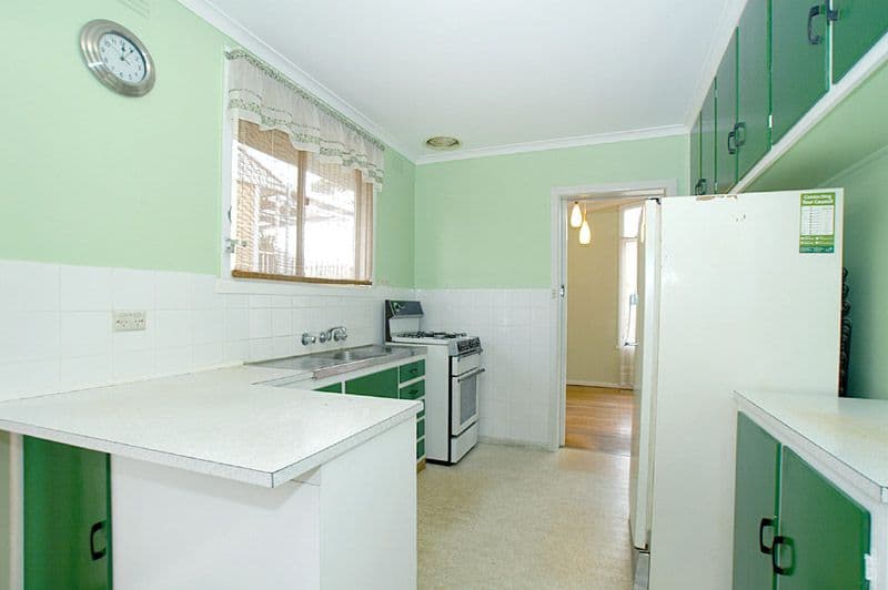 6 Amiel Street, SPRINGVALE VIC 3171, Springvale - Thumbnail 2