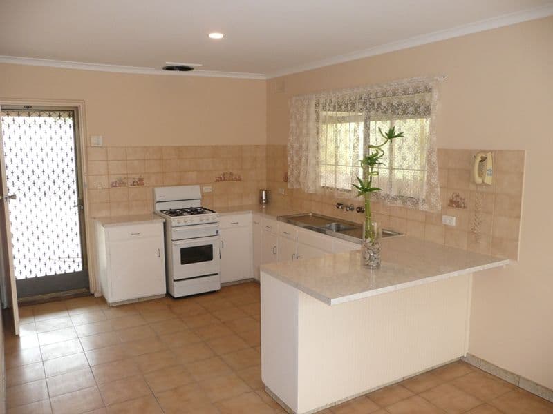 25 Joanne Terrace, PARAFIELD GARDENS SA 5107, Parafield Gardens - Thumbnail 5