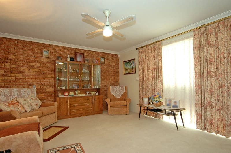 64 Ivanhoe Street, BASSENDEAN WA 6054, Bassendean - Thumbnail 2