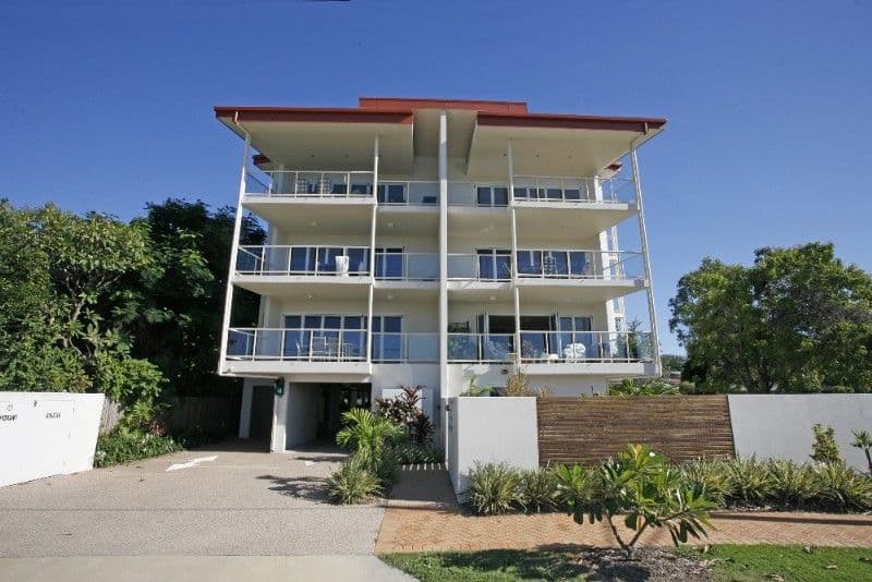 108 The Esplanade, BELGIAN GARDENS QLD 4810, Belgian Gardens - Image 1