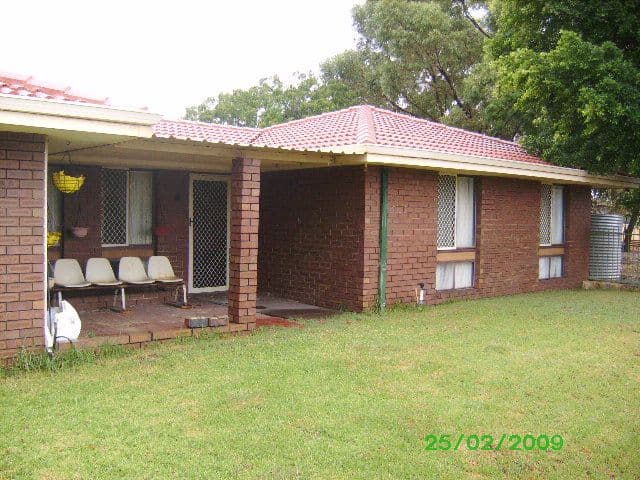 736 Rowley Road, OAKFORD WA 6121, Oakford - Image 1