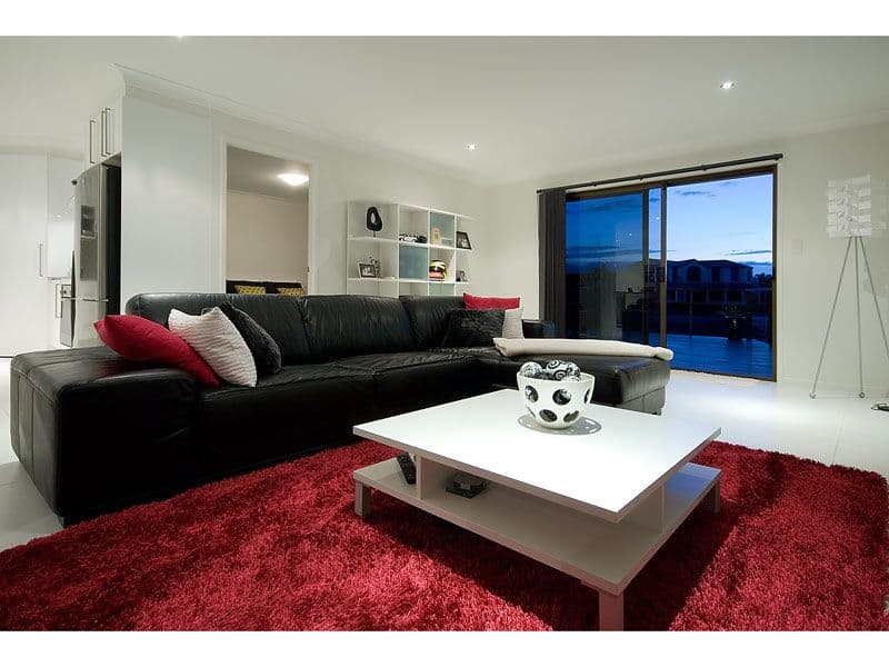 22 Pebble Beach Drive, RUNAWAY BAY QLD 4216, Runaway Bay - Thumbnail 7