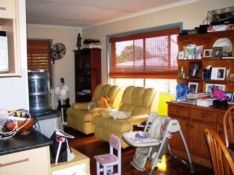 12 Sibyl Street, SOUTHPORT QLD 4215, Southport - Thumbnail 2