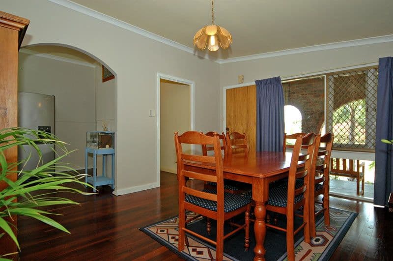 58 Bendix Way, GIRRAWHEEN WA 6064, Girrawheen - Thumbnail 3