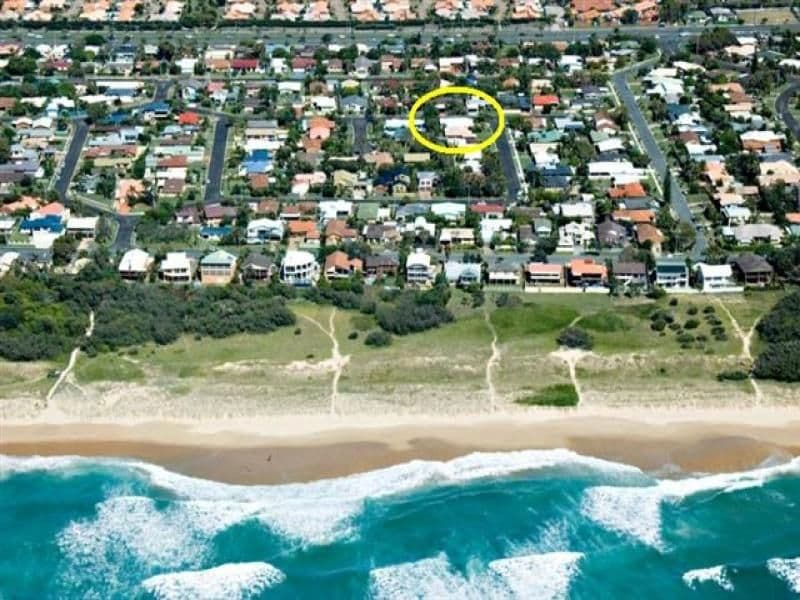 20 Narambi Street, WARANA QLD 4575, Warana - Thumbnail 2