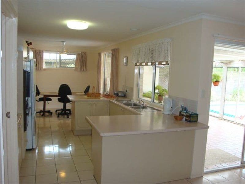 20 Narambi Street, WARANA QLD 4575, Warana - Thumbnail 4