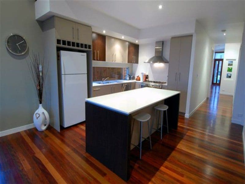 4 Plimsol Court, WURTULLA QLD 4575, Wurtulla - Thumbnail 2