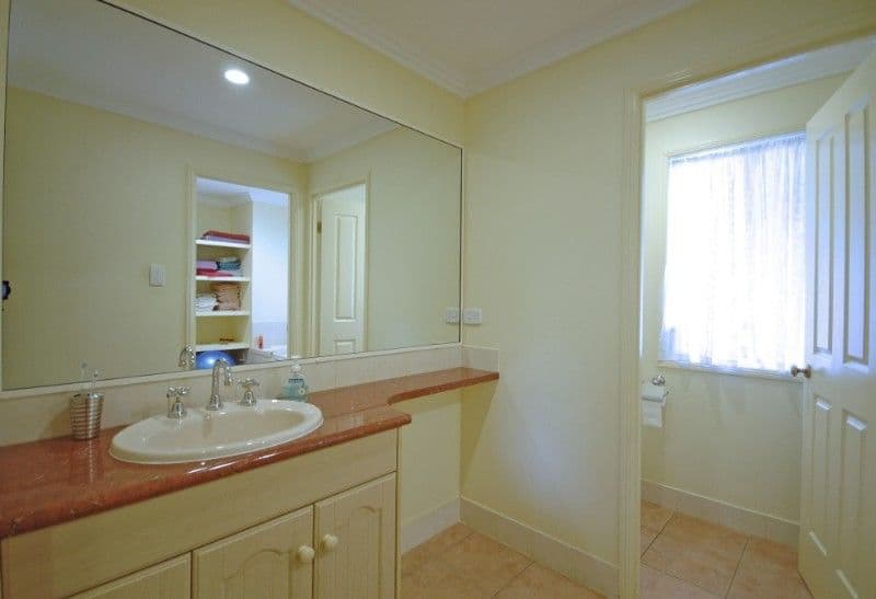 23 Crest Hill Drive, WONGAWALLAN QLD 4210, Wongawallan - Thumbnail 6