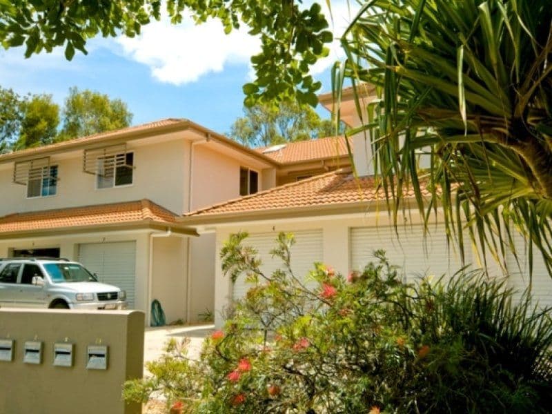 1 Moomba Street, PACIFIC PARADISE QLD 4564, Pacific Paradise - Thumbnail 4